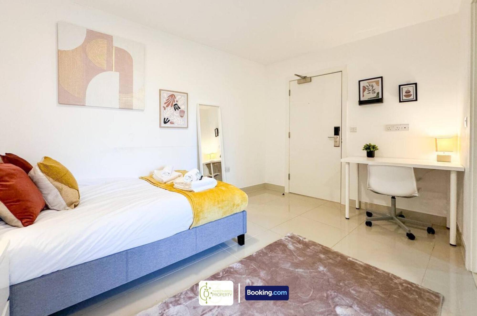 3 Bedroom Apt By Threethreethreesproperty Short Lets & Serviced Accommodation Leeds With Wi-Fi & Parking المظهر الخارجي الصورة